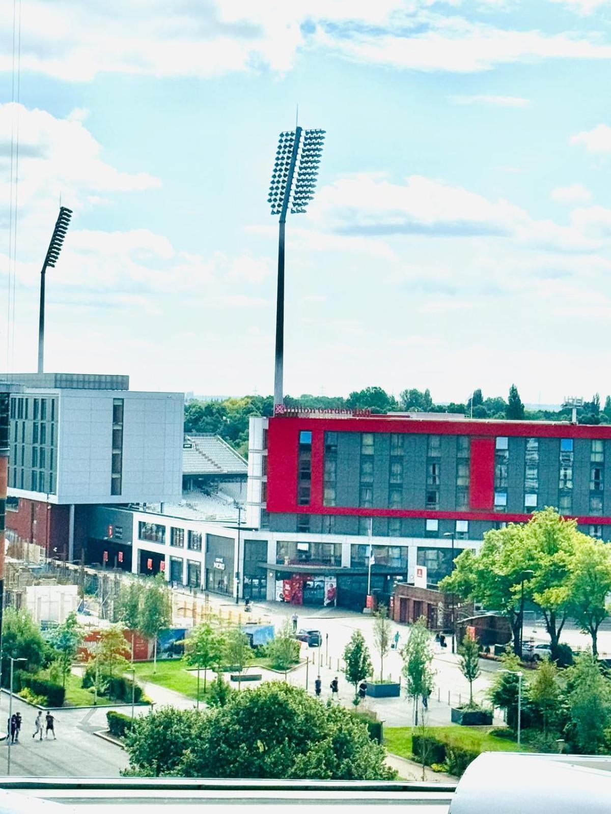 Free Parking Old Trafford Flat By City Superhost Manchester Exterior photo